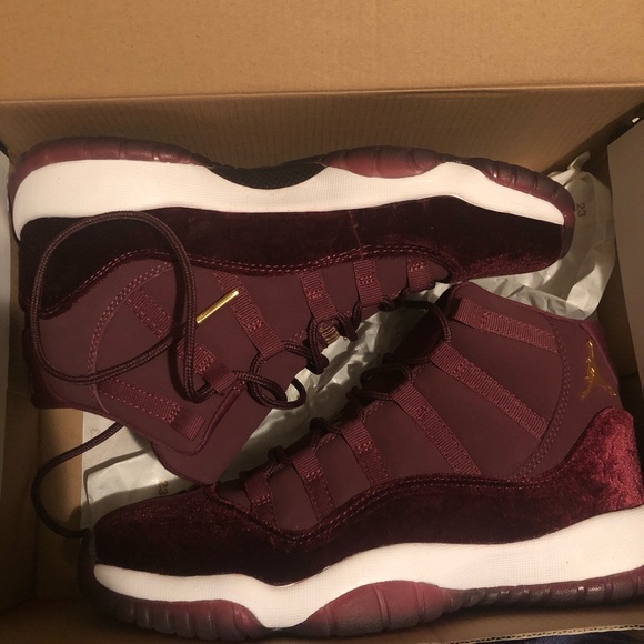 jordan 11 size 6y